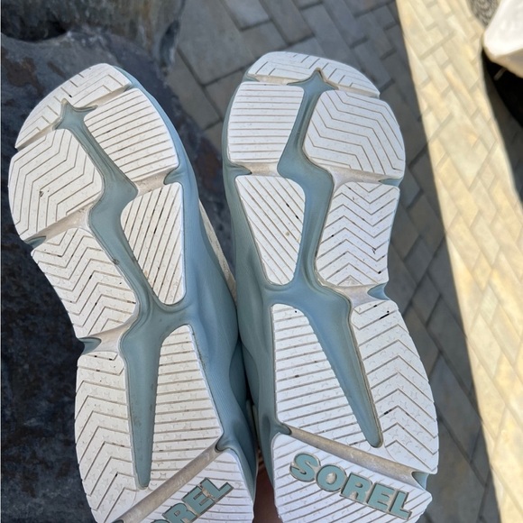 Sorel Sneakers - Picture 6 of 8